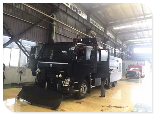 重汽防暴消防車 微信圖片_20171201091605.jpg