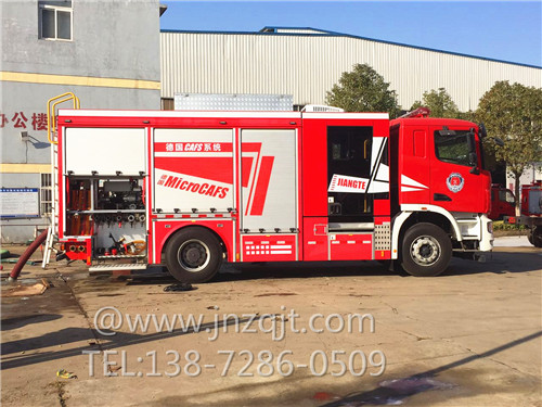 壓縮空氣泡沫消防車(chē) 微信圖片_20171215131454.jpg