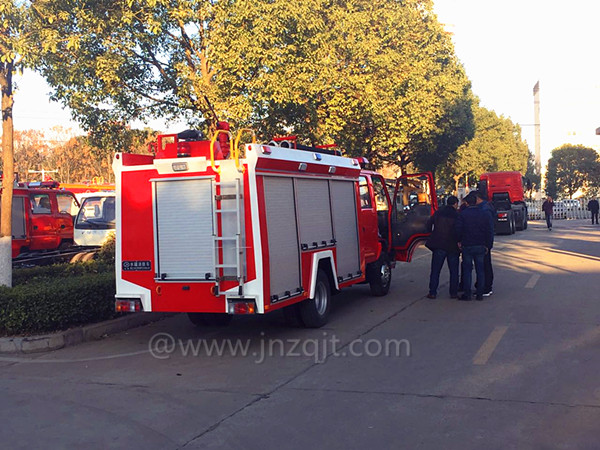 輕型水罐消防車 微信圖片_20171223080747.jpg