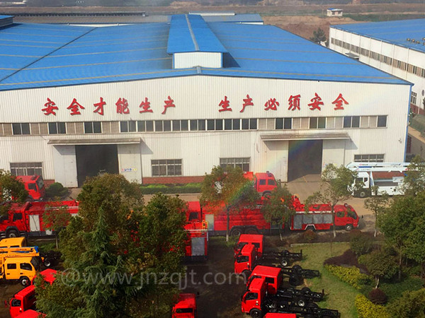 消防車生產(chǎn)廠家試水 微信圖片_20180327091855.jpg