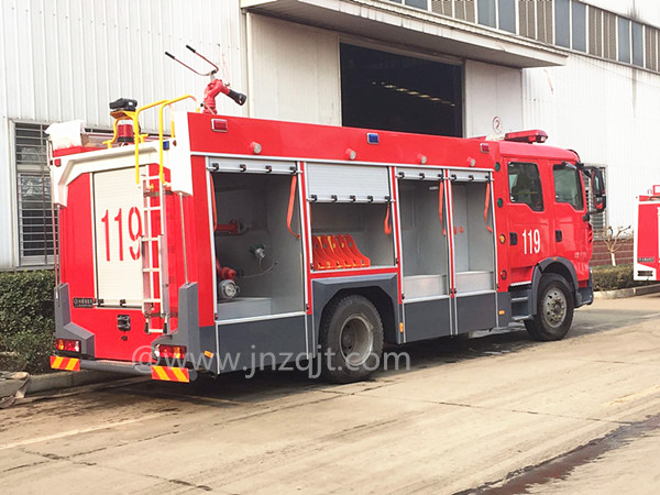 水罐消防車(chē)救援 微信圖片_20180419081152.jpg