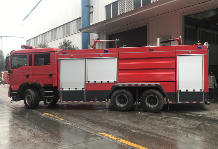 16噸消防車圖片 6264b16364a72d26b81e3da64b60703.jpg