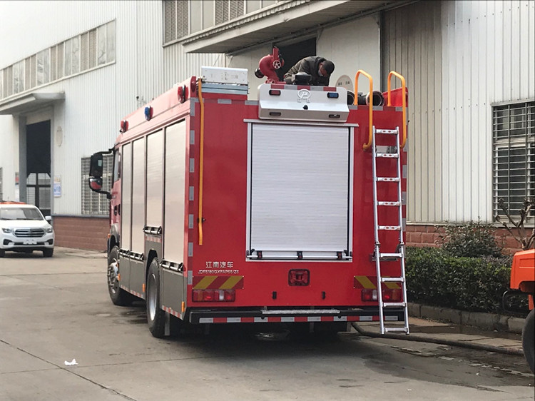 D8CDF641D55312BDC9DB70AE41007FAA.jpg D8CDF641D55312BDC9DB70AE41007FAA.jpg